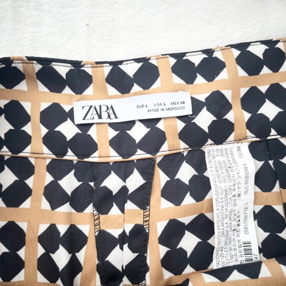 Zara Patterned Satin Pants - Picture 4 of 9